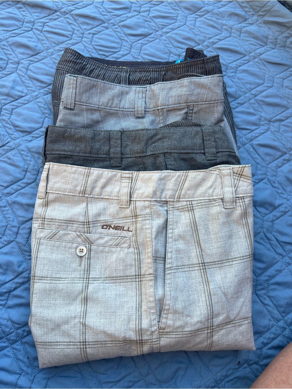 5 pair men's O'Neill shorts